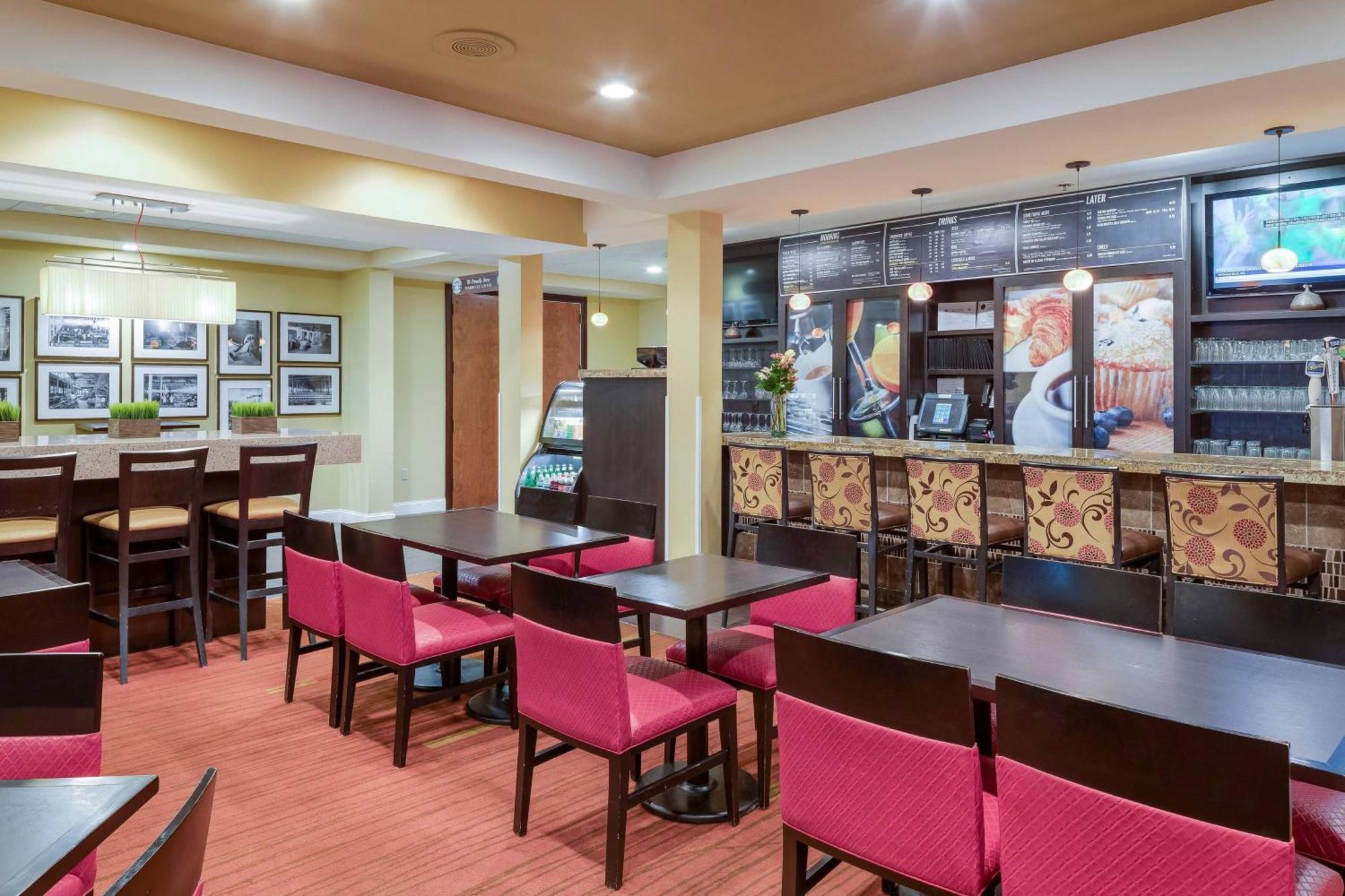 Courtyard By Marriott Portsmouth Exterior foto