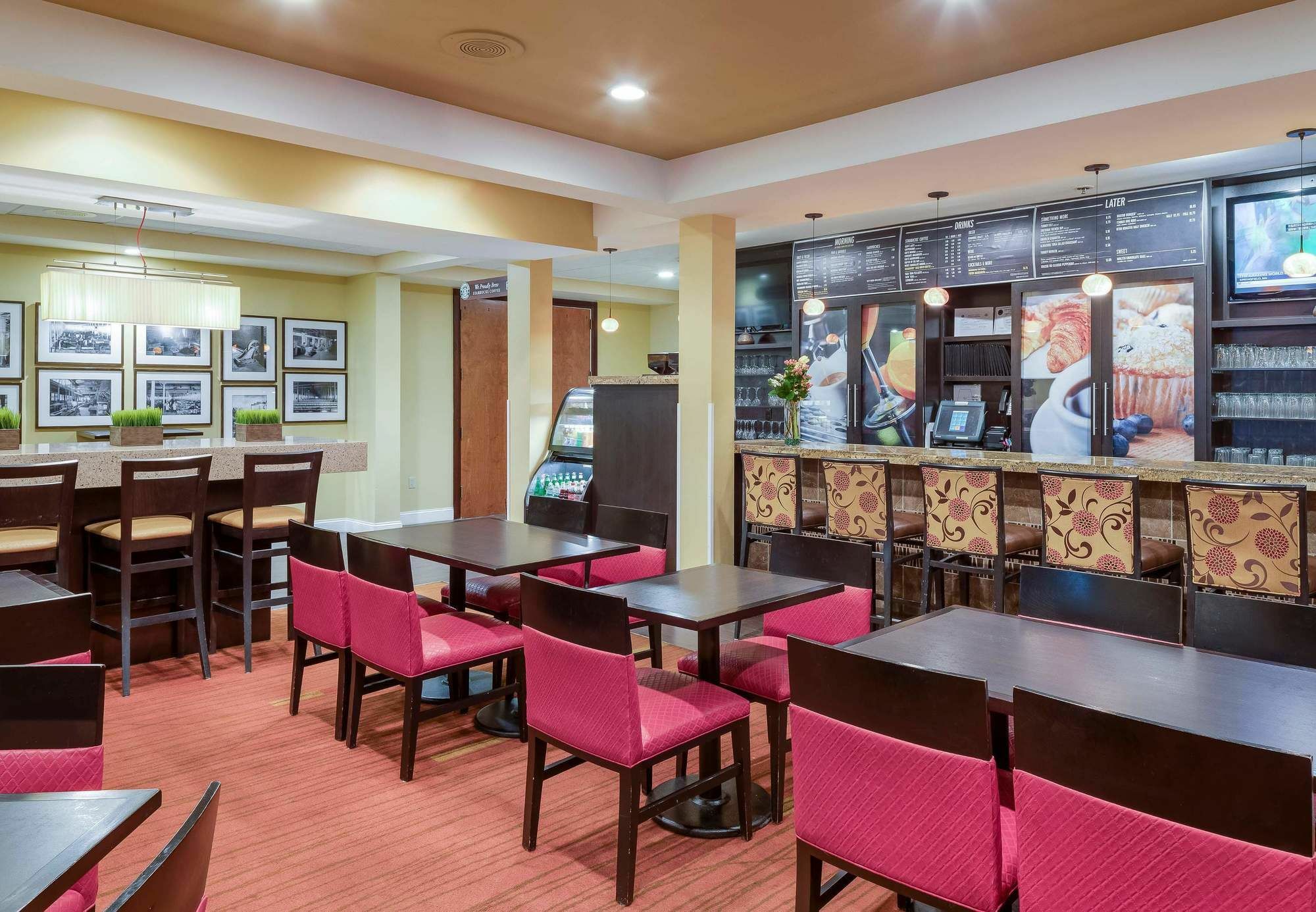 Courtyard By Marriott Portsmouth Exterior foto